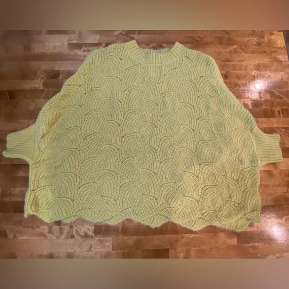 KORI Lime Green Oversized Knit Sweater Small Scalloped Hem NWT - Picture 4 of 12